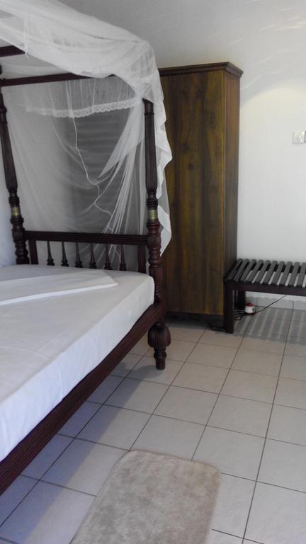Surf Villa Hikkaduwa Εξωτερικό φωτογραφία